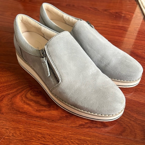 NWOT 27 Edit Naturalizer Glacier Grey Womens Devlyn Zip Up Loafers Size 8M - Picture 8 of 8